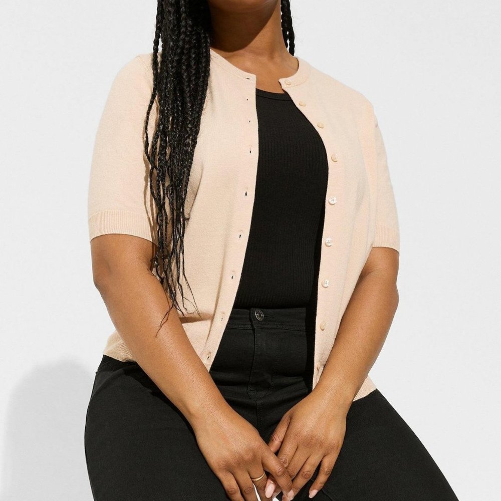 Torrid Size 3X 22/24 Everyday Soft Cardigan Short Sleeve Tan Crewneck Sweater